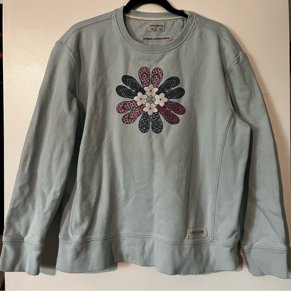 Life is Good Women’s Light Blue Floral Graphic Sweatshirt Size L